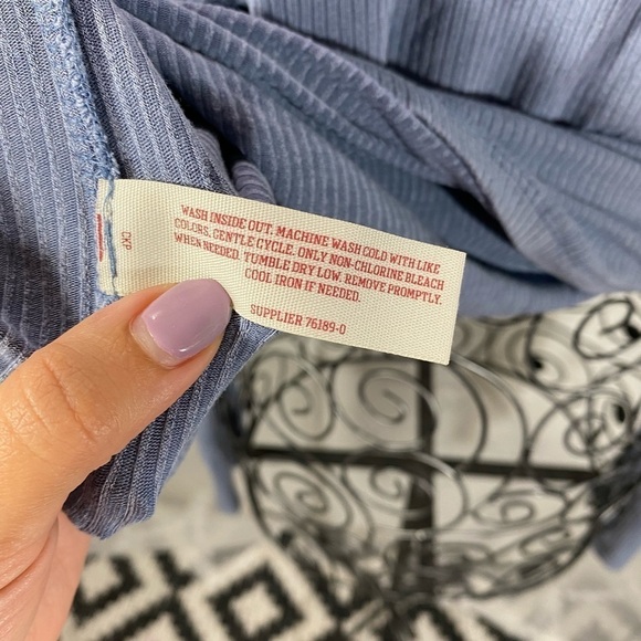 Arizona jeans cold shoulder blue top size L - Picture 9 of 10